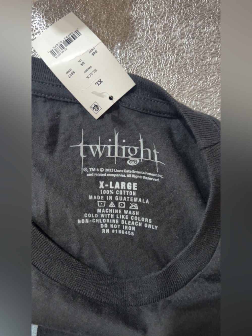 Twilight T Shirt Ed and Bella Adult Short Sleeve T Shirts  Movies Graphic Tees - Picture 9 of 9